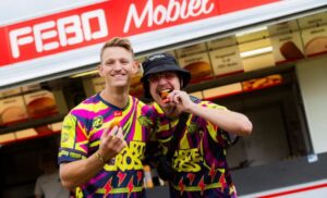 Zwarte Cross snack Tante Rikanto - credits tomdoms