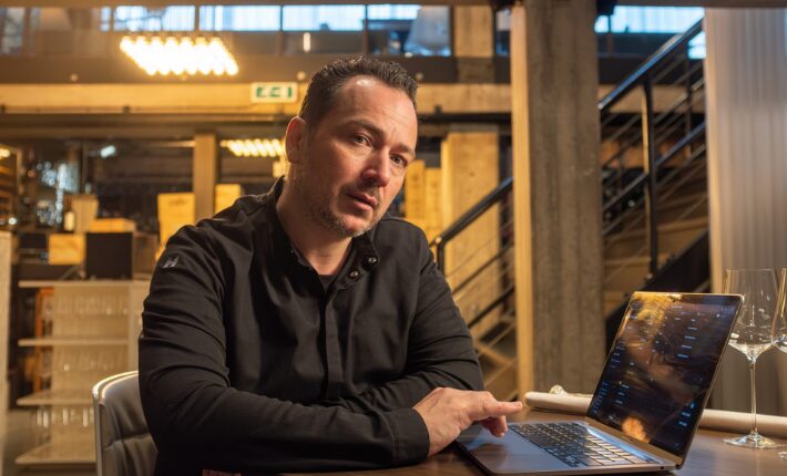 Adrian Zarzo of restaurant Zarzo uses FRANK