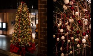 Beautiful Holiday Season details at the Conservatorium hotel in Amsterdam - credits Ashkan Mortezapour