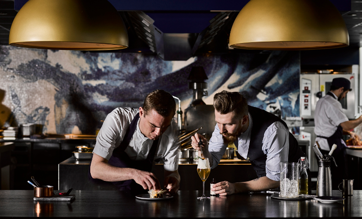 Martin Eisma & Sander Bierenbroodspot van Bluespoon Restaurant & Bar