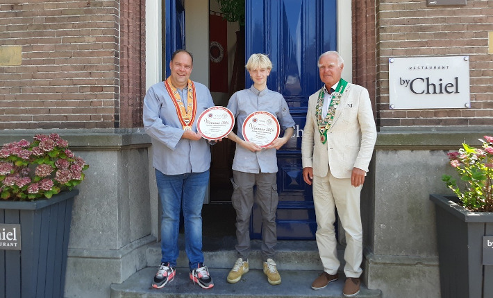 Gerrit de Kiewit Trofee for Chiel Dohmen, in the middle Chiel de Boer and right Siebe Stellingwerff Beintema