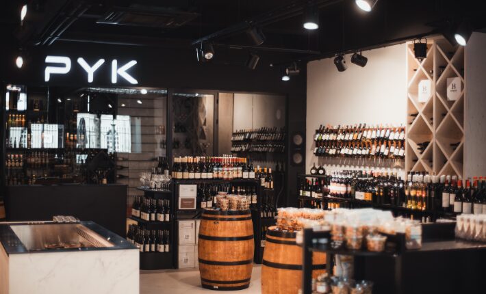 From liquor store to taste destination - Gastrovino PYK opens De Wynkantine