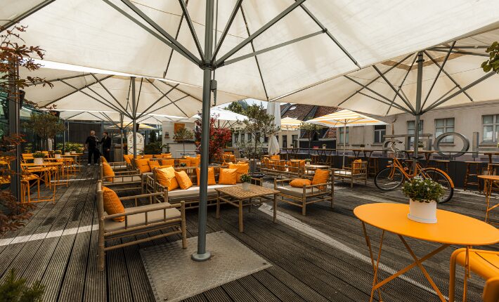 Horta x Veuve Cliquot Rooftop Terrace in Antwerp - credits Ismael Ahmadoun