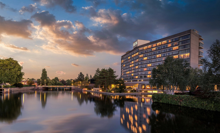 Hilton Amsterdam Exterior