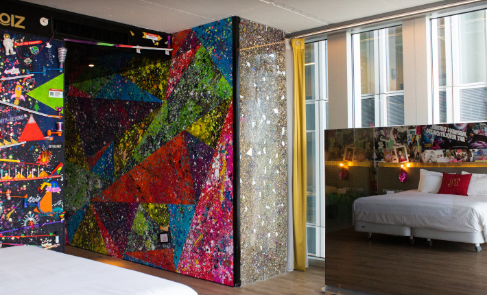 Hotel nhow Rotterdam opens a special TOIZ hotel room