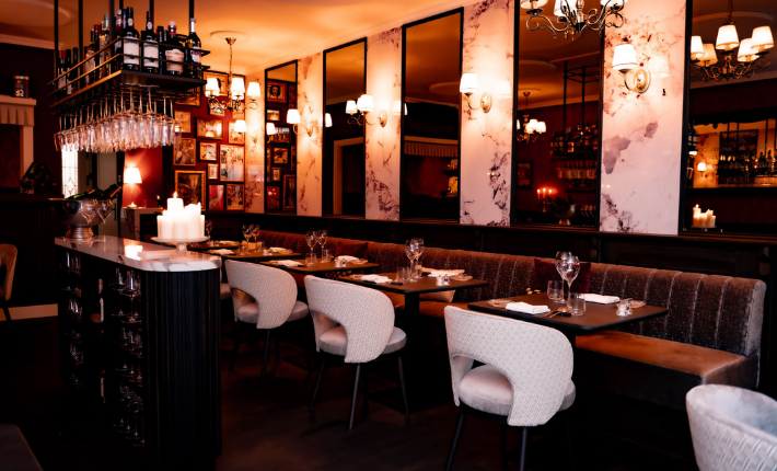 Interior of restaurant À la Maison in Breda - Captured by Gerlinde