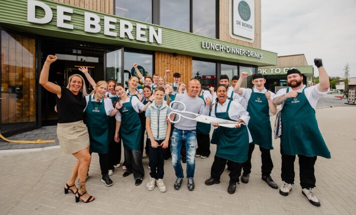 restaurant chain De Beren opened a new location in Duiven, situated at the largest food court in the Netherlands