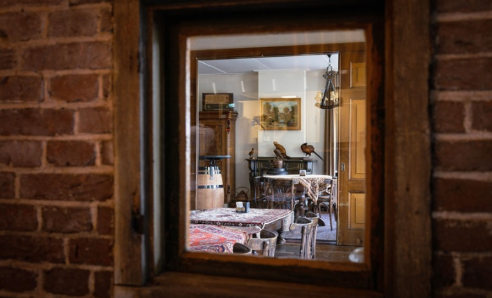 Restaurant Robuust has the oldest drive thru in the world - credits Kim Kok Fotografie