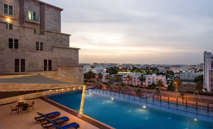 Radisson Hotel Muscat Panorama, Pool