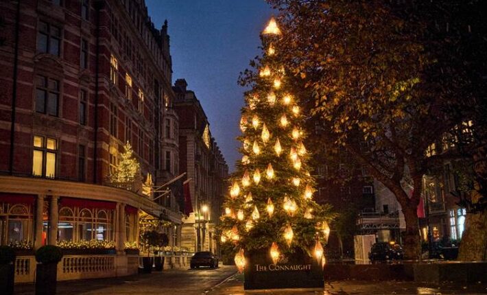 The Connaught Christmas Tree 2024 by Conrad Shawcross RA