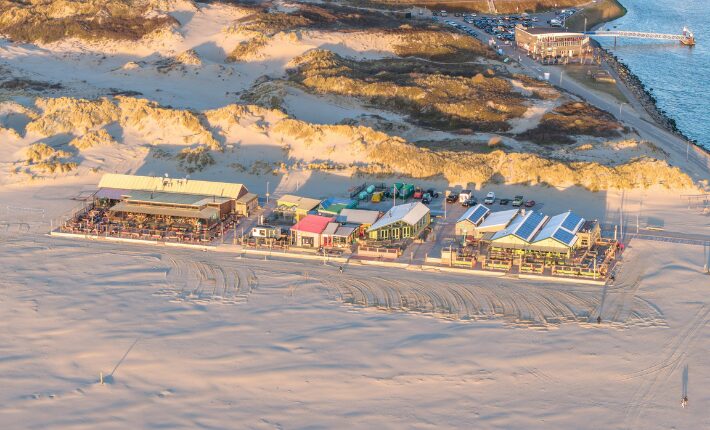 The Noordpier in Wijk aan Zee attracts visitors all year round
