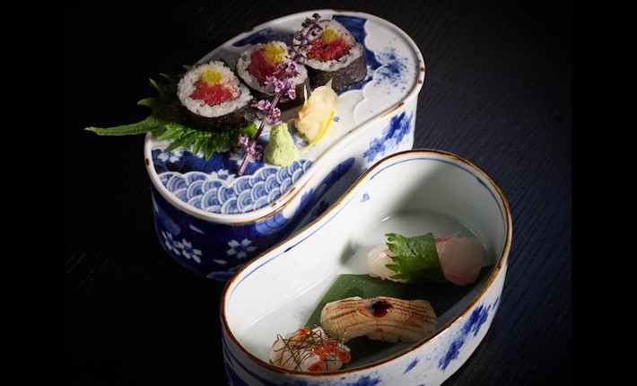 Taiko New Year - ingredient Rice - Akami Futomaki & King fish Sushi