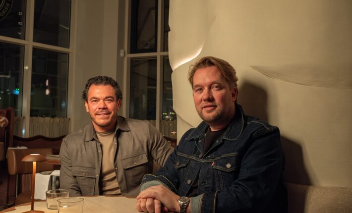 Vlnr Fabian Loveriks van de 1NUL8-Group which uses FRANK en Arthur Bassant