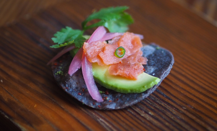 Wild Type tasting menu - Sliced salmon on a chip